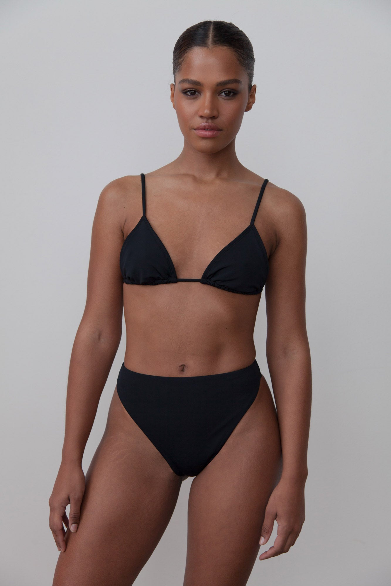 BR X BOHEME TRIANGLE BIKINI TOP - BLACK