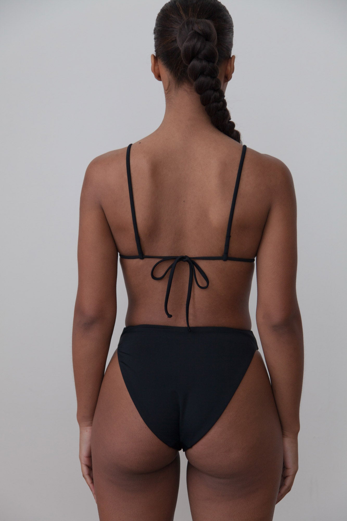BR X BOHEME TRIANGLE BIKINI TOP - BLACK